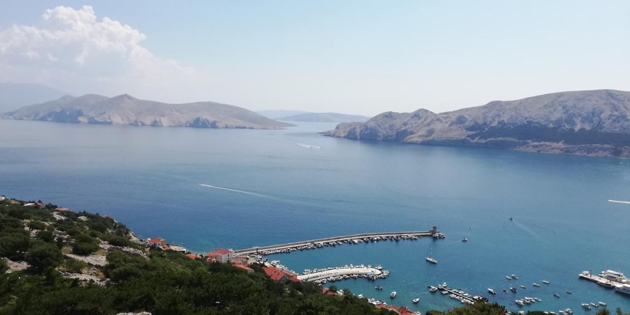 Apartments Artemis Baška Eksteriør bilde