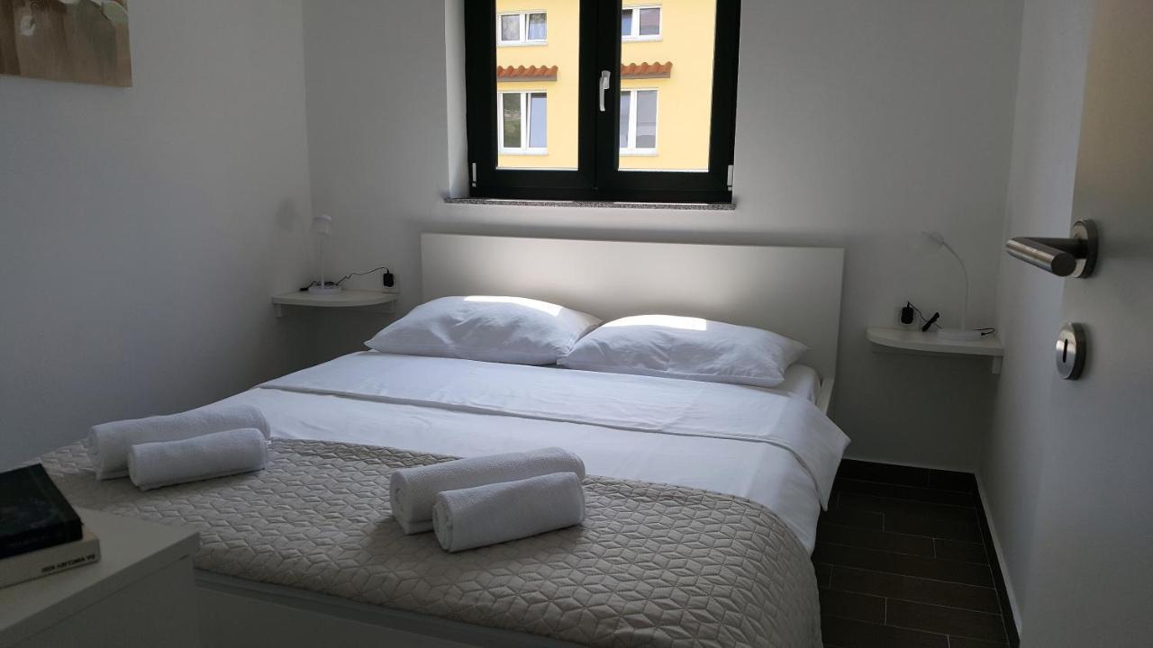 Apartments Artemis Baška Eksteriør bilde